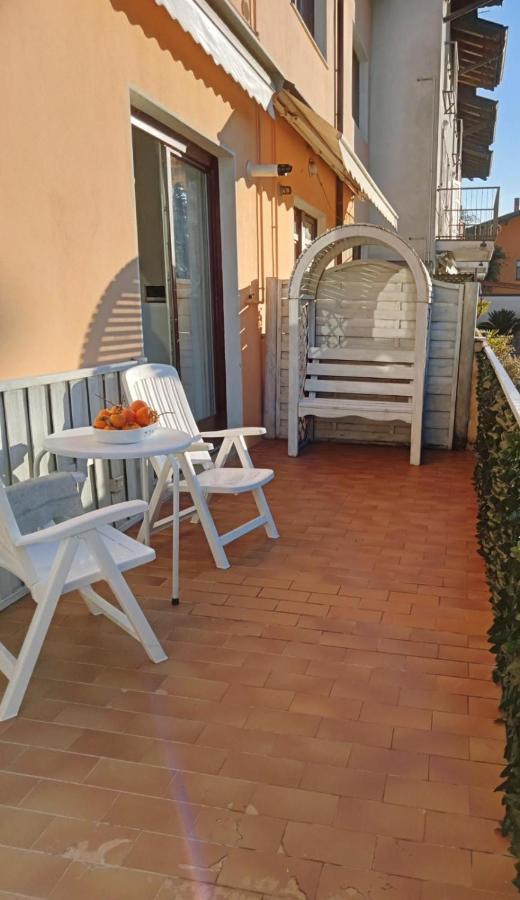 Appartamento Ellen Torbole Sul Garda Екстериор снимка